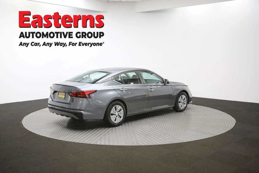 Used 2020 Gray Nissan 2.5 S image 40