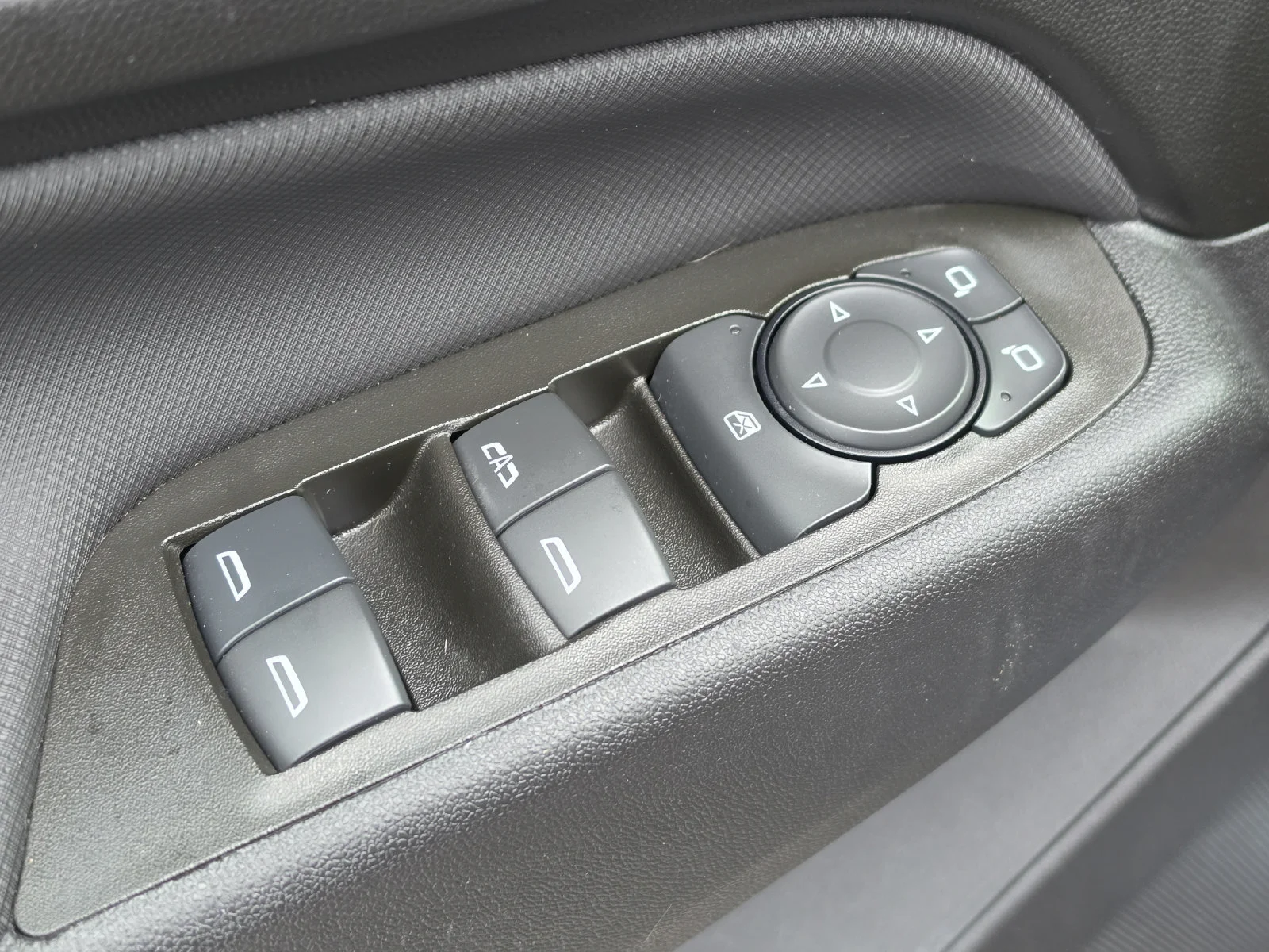 Used 2024 Blue Chevrolet RS image 21