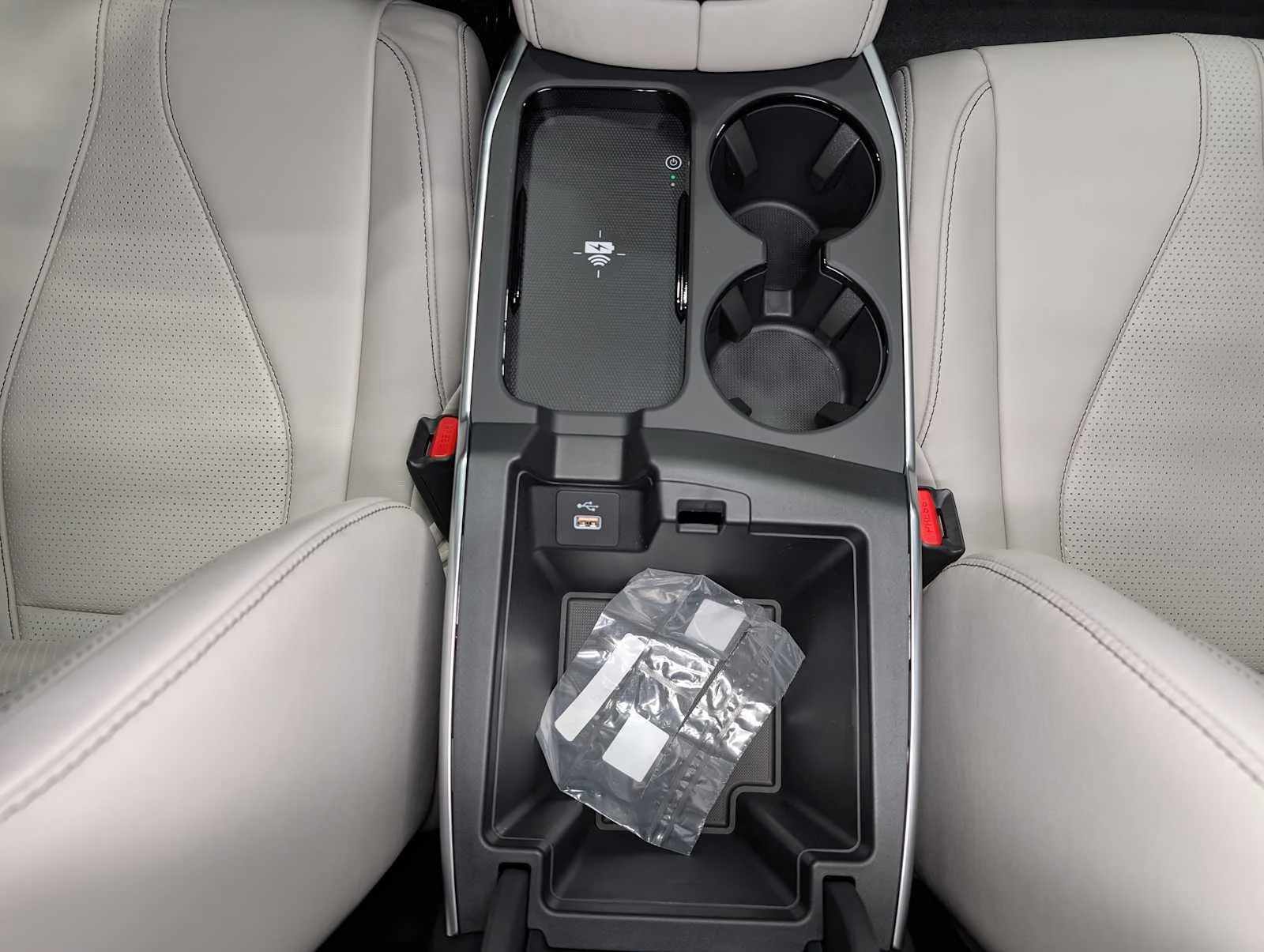 New 2026 Platinum White Pearl Acura w/Technology Package image 19