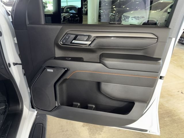 Used 2025 Summit White GMC AT4 image 9