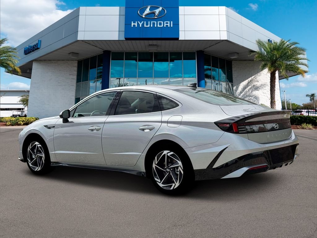 New 2026 Silver Hyundai SEL Sport image 24