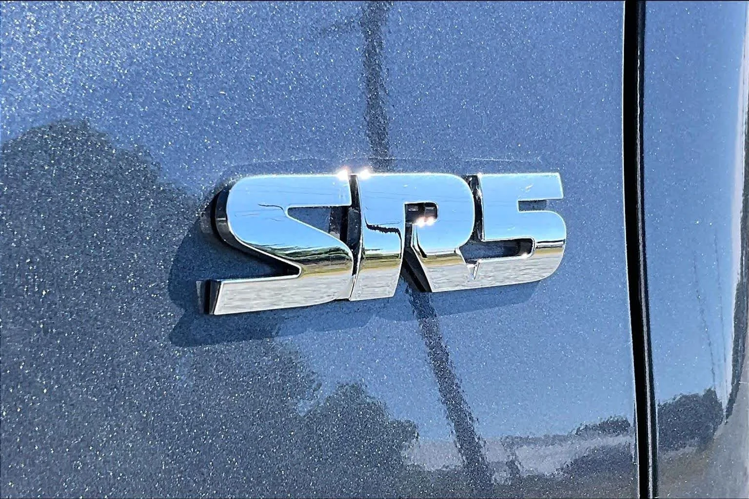 Used 2023 Magnetic Gray Metallic Toyota SR5 image 10