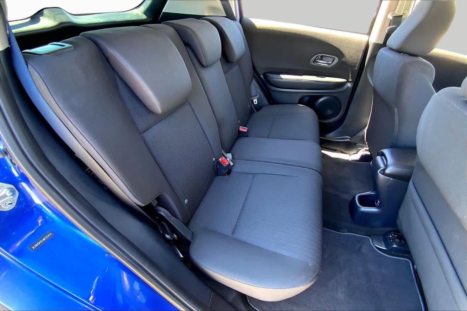 Used 2018 Aegean Blue Metallic Honda LX image 19