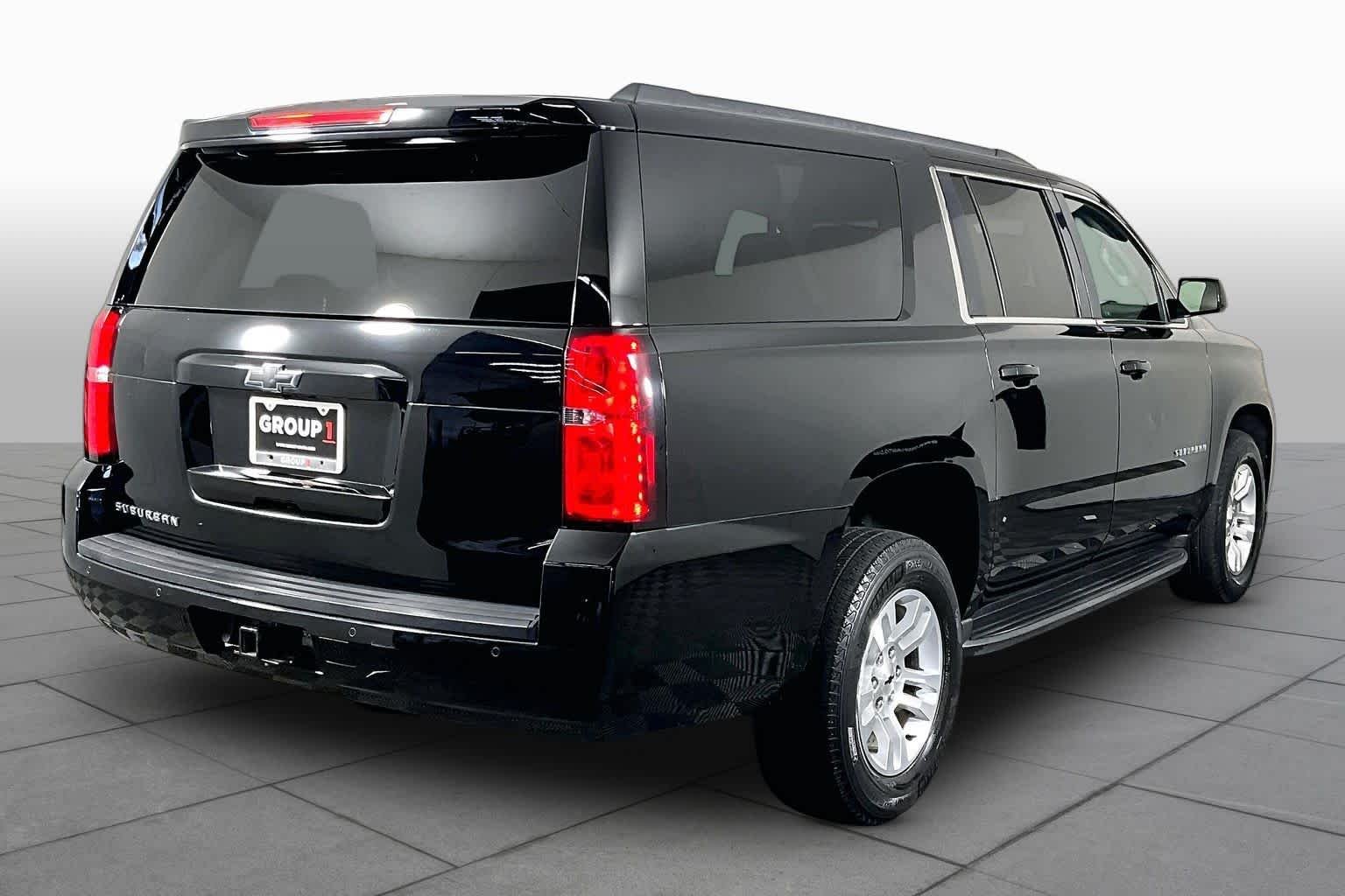 Used 2018 BLACK Chevrolet LS image 12