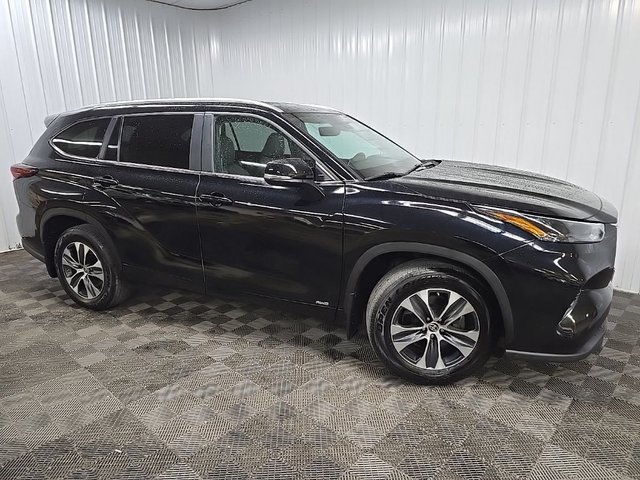 2024 Toyota Highlander Hybrid XLE