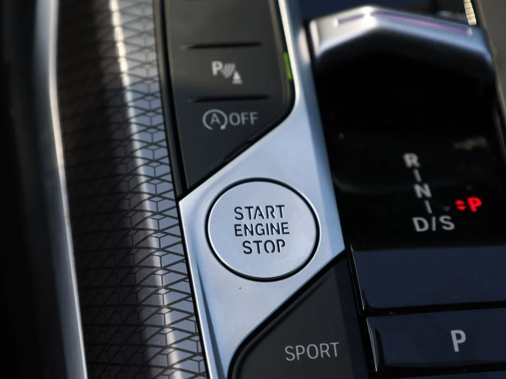 2026 BMW 3 Series 330i - Photo 30