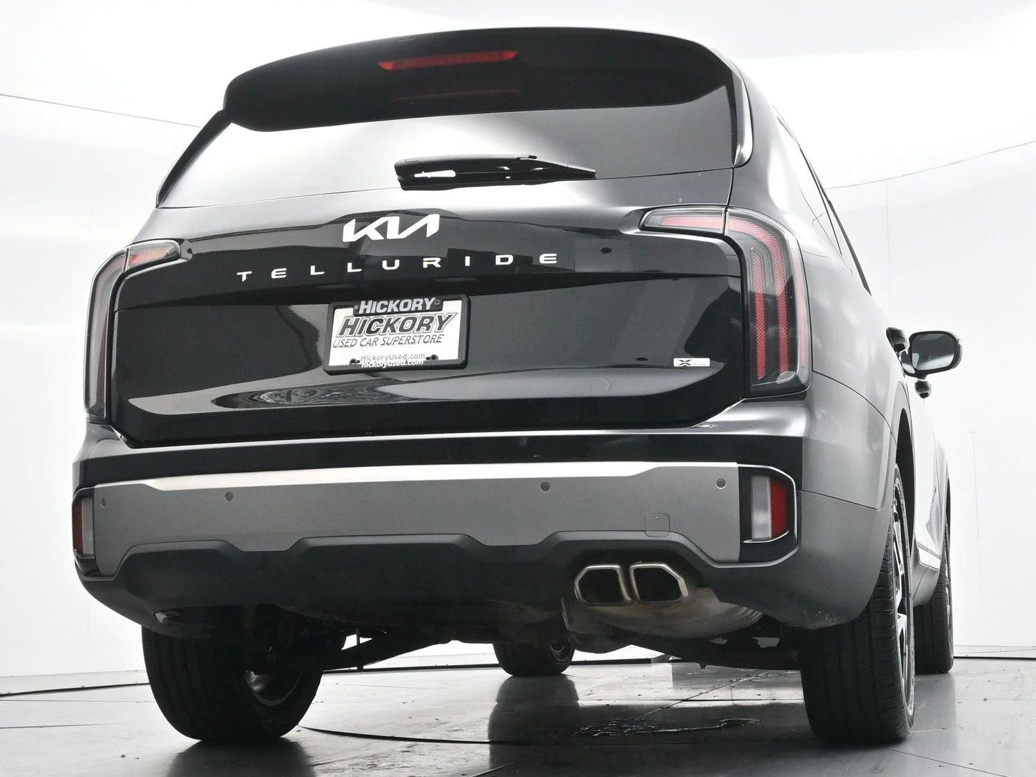Used 2023 Ebony Black Kia EX X-Line image 48