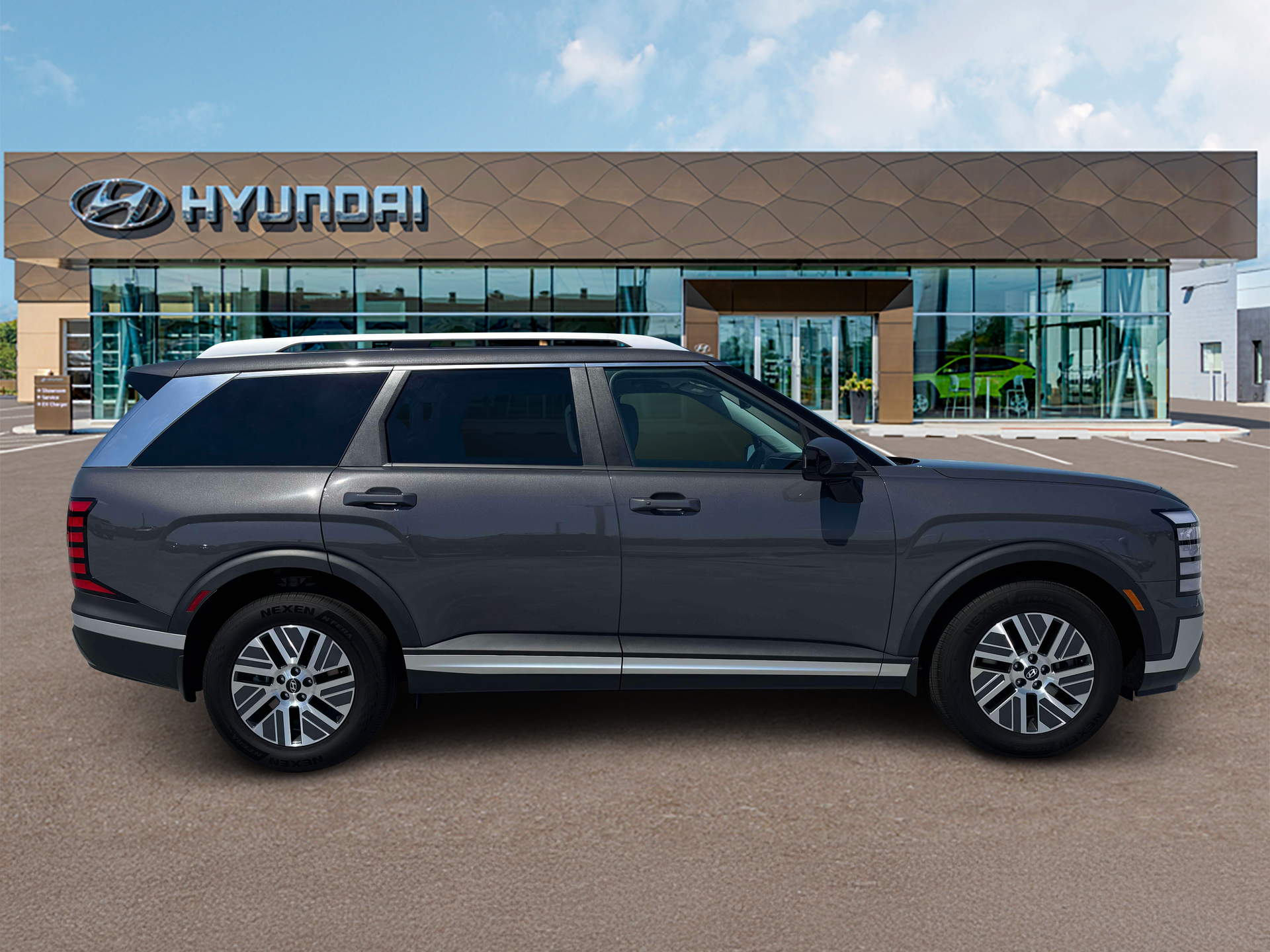 New 2027 Gray Hyundai SEL 8P image 9