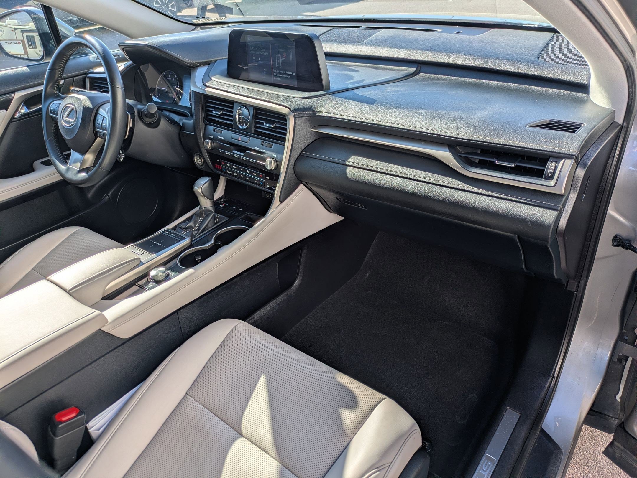 Used 2022 Silver Lexus RX 350 image 30