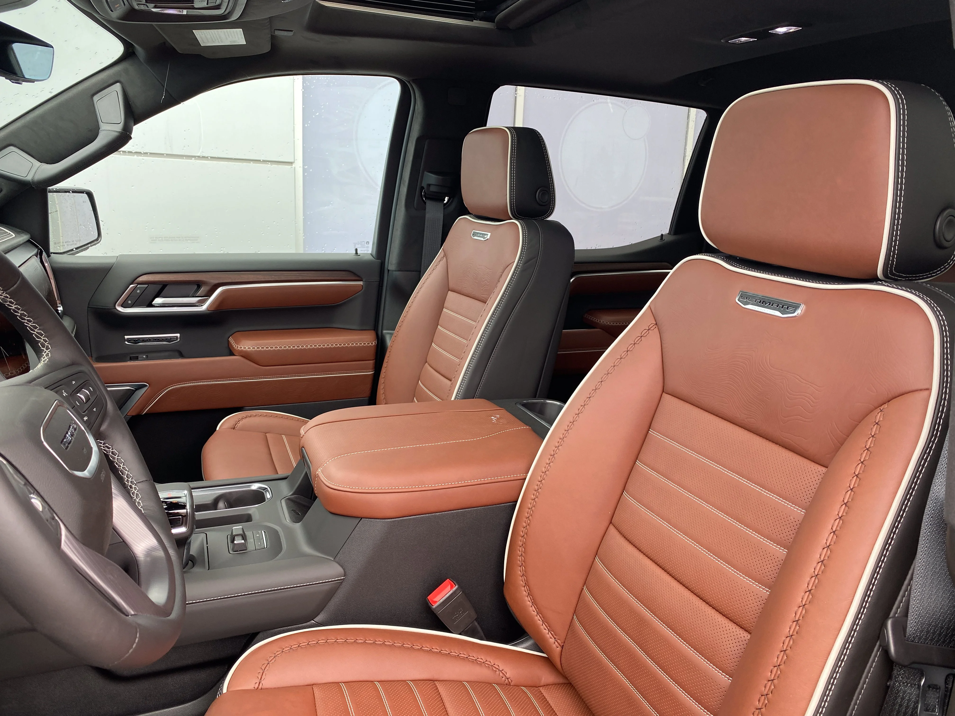 New 2026 ONYX BLACK GMC Denali Ultimate image 13