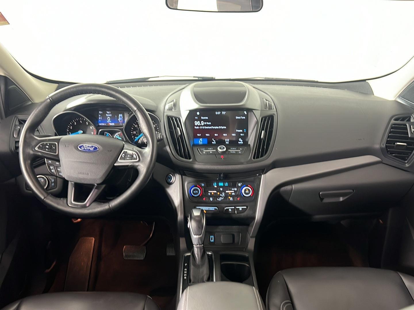 Used 2019 Oxford White Ford SEL image 20