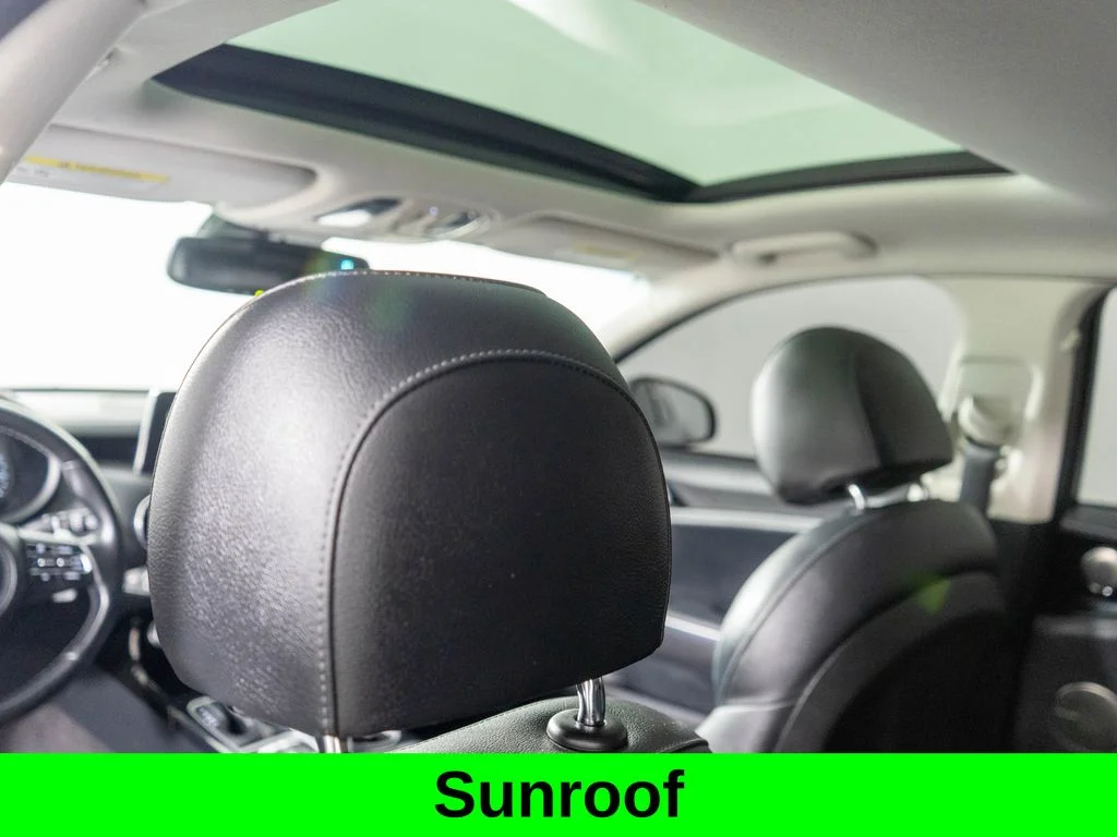 Used 2018 Black Kia Premium image 12