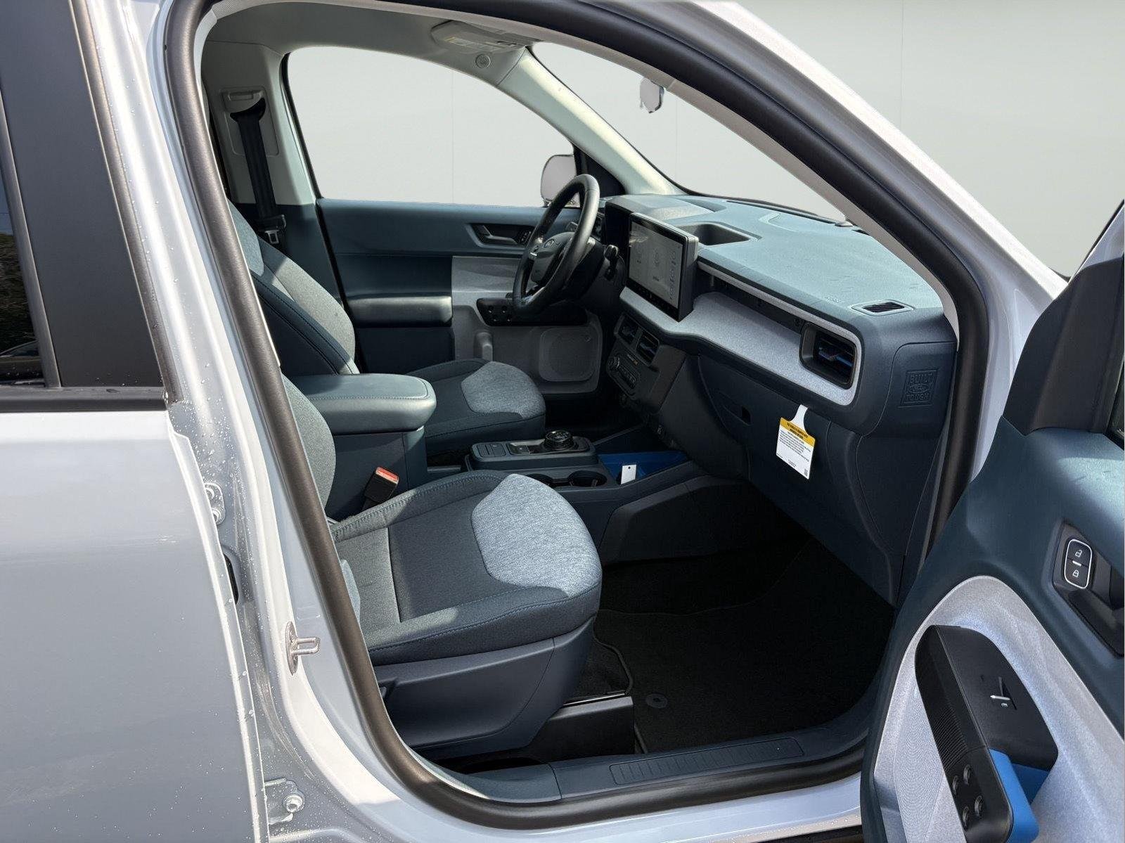 New 2026 Space White Metallic Ford XLT image 12