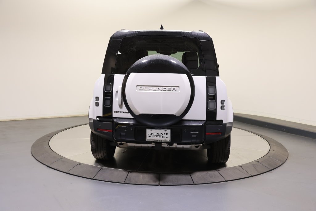 Certified Used 2026 Borasco Grey Metallic Land Rover S image 4