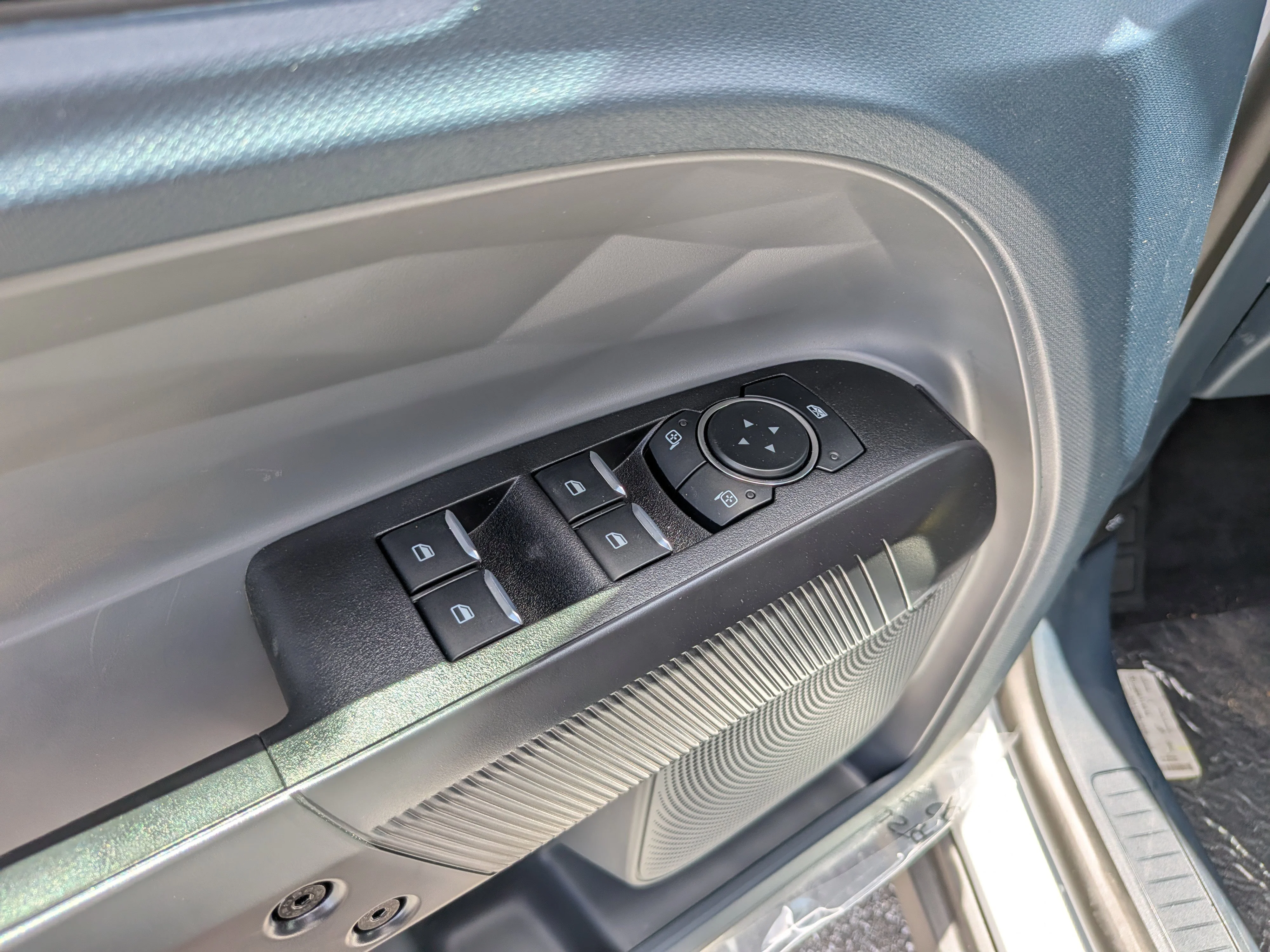 New 2026 Oxford White Ford Lariat® image 17