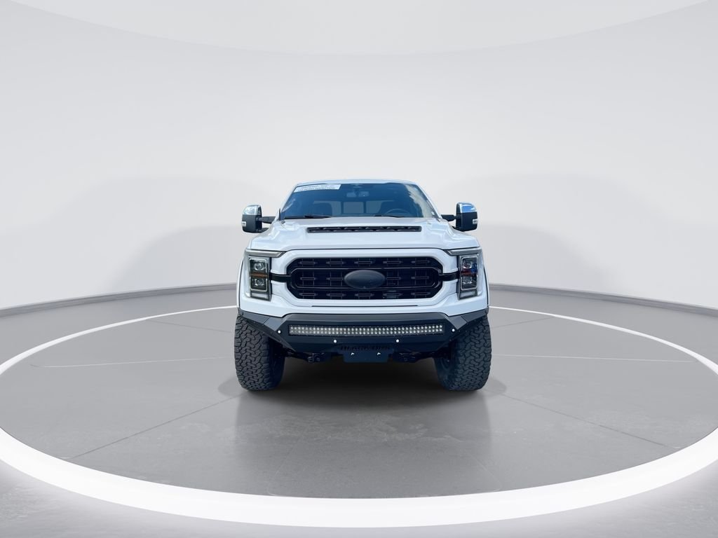 Used 2023 White Ford Lariat image 3