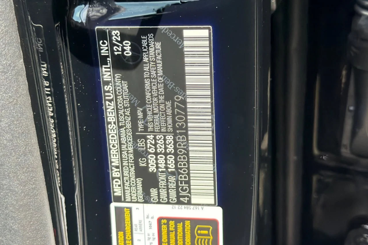 Used 2024 Black Mercedes-Benz AMG® GLE 53 image 29