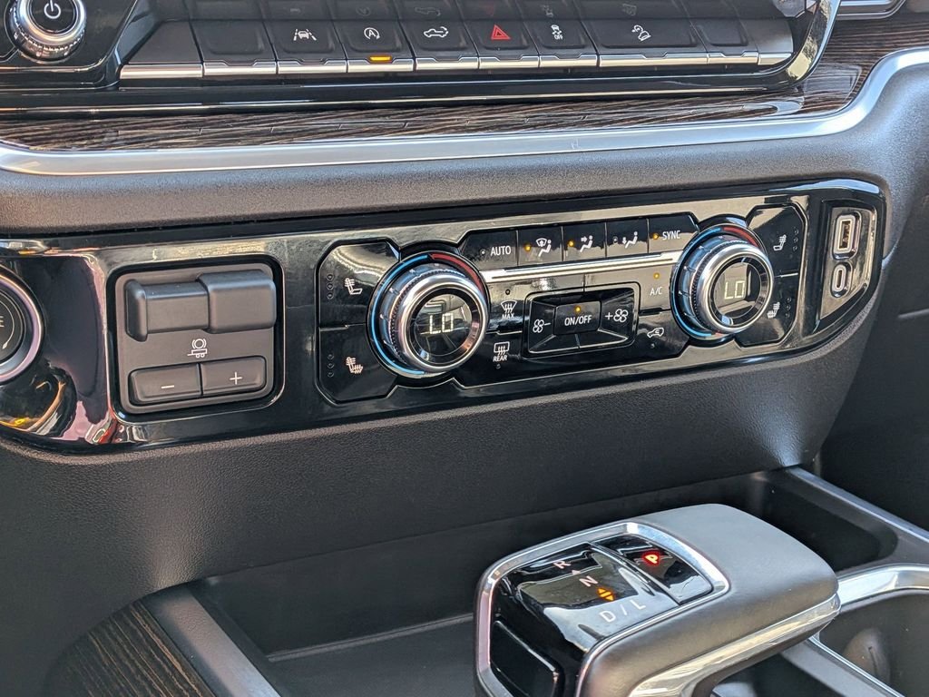 New 2026 Summit White GMC Elevation image 16