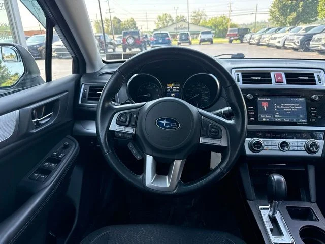 Used 2015 Silver Subaru 2.5i image 10