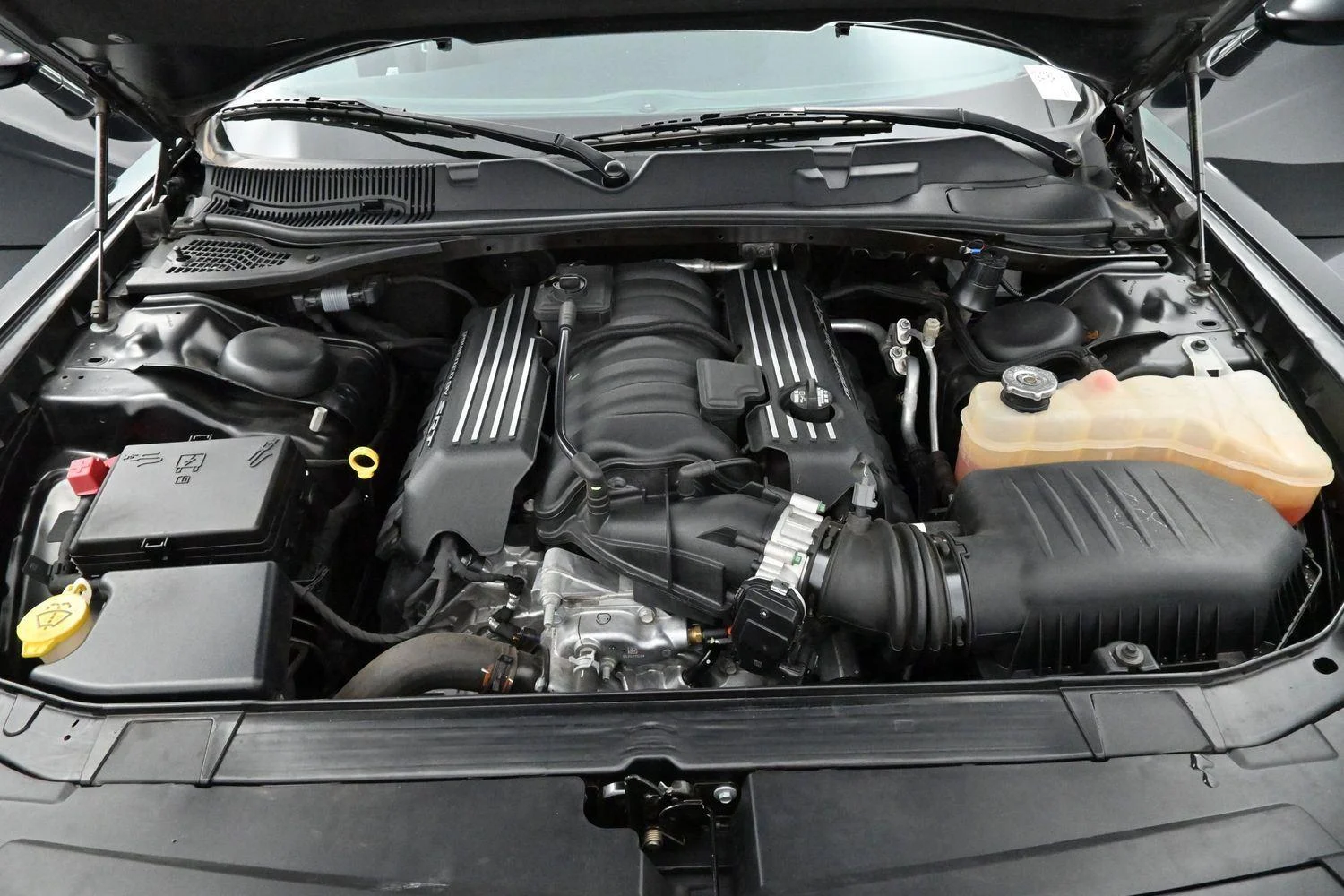 Used 2023 Pitch Black Clearcoat Dodge R/T Scat Pack image 32