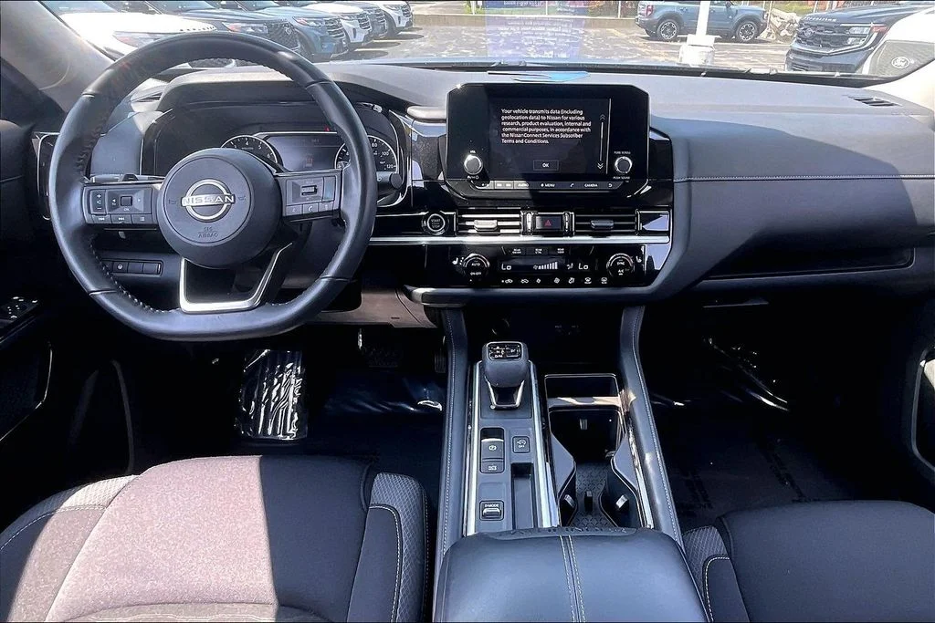Used 2022 Black Nissan SV image 14