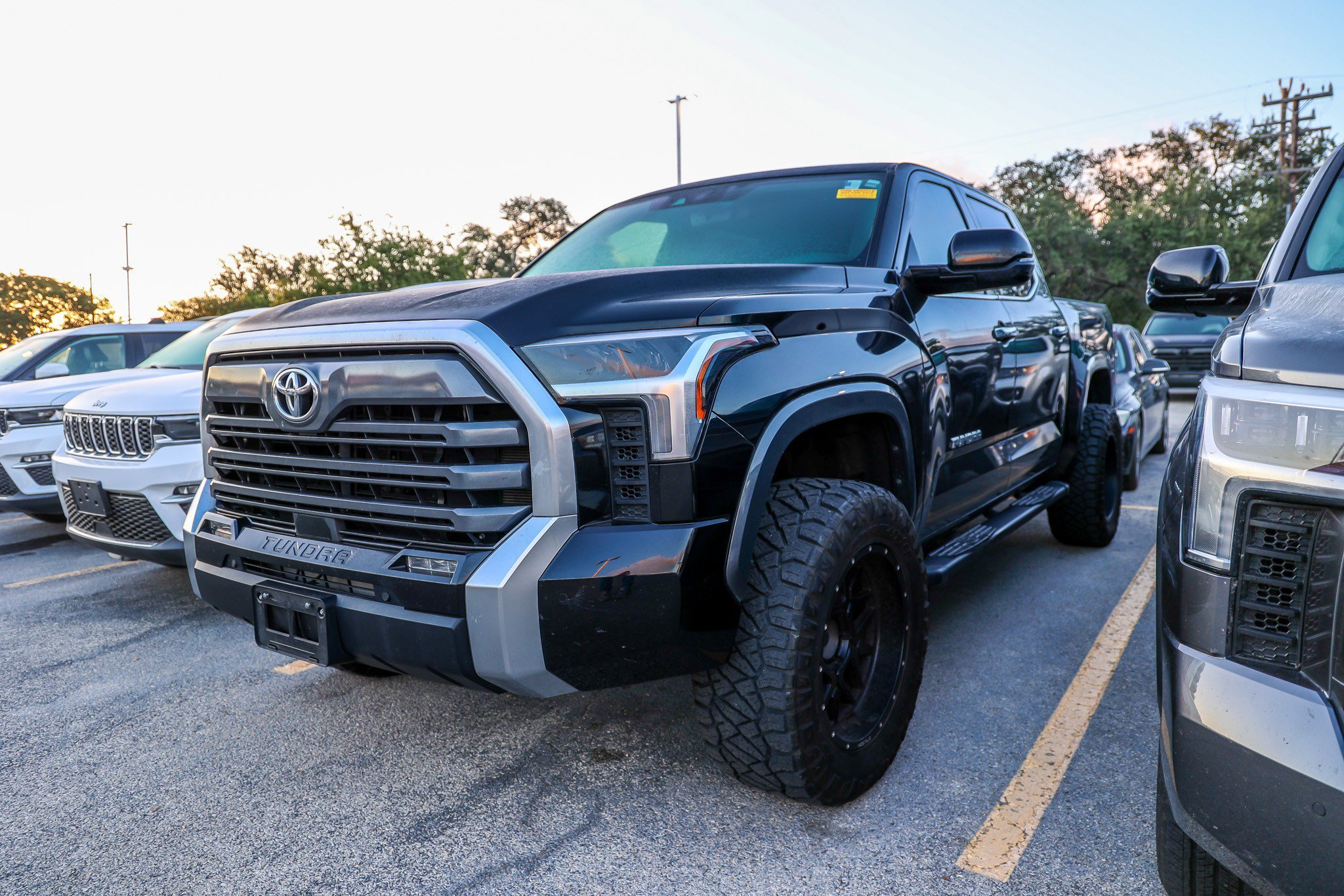 Used 2024 MIDNIGHT BLACK ME Toyota Limited image 1