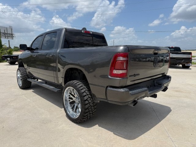 Used 2020 Granite Crystal Metallic Clearcoat Ram Lone Star image 3