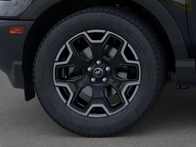 Used 2026 Shadow Black Ford Outer Banks image 19