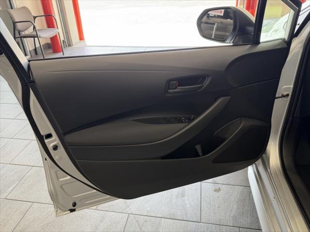 Certified Used 2023 SILVER ME. Toyota  image 26