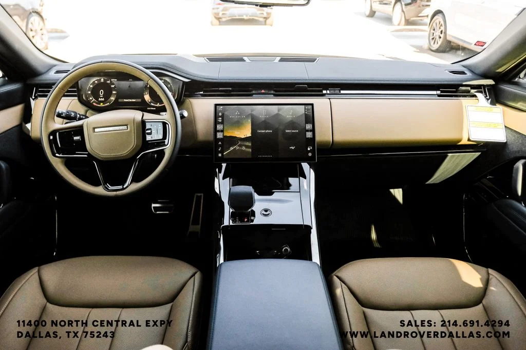 New 2026 Fuji White Land Rover Dynamic SE image 14