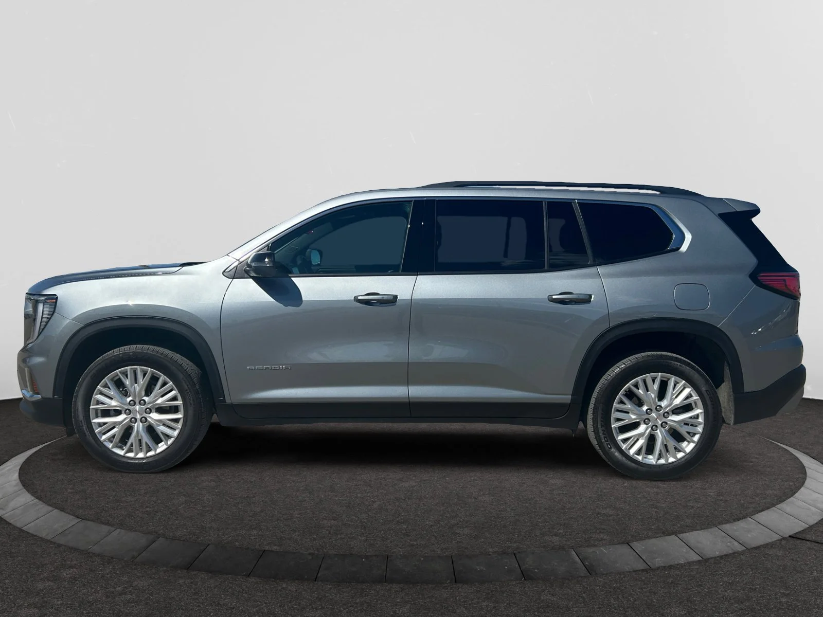 Used 2026 Silver GMC Elevation AWD image 2