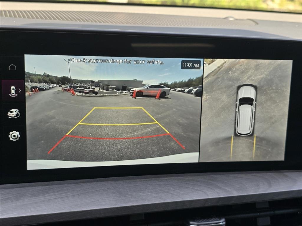 Used 2024 White Kia SX-Prestige X-Pro image 19