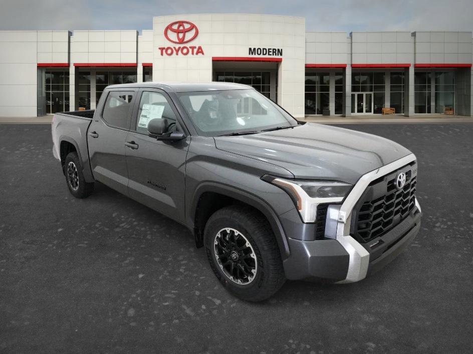 New 2026 Magnetic Gray Meta Toyota SR5 image 21
