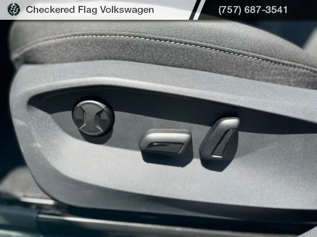 New 2026 Black Volkswagen 1.5T SE Black image 23