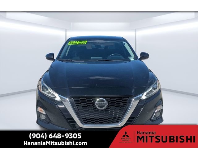 Used 2019 Black Nissan 2.5 Platinum image 8