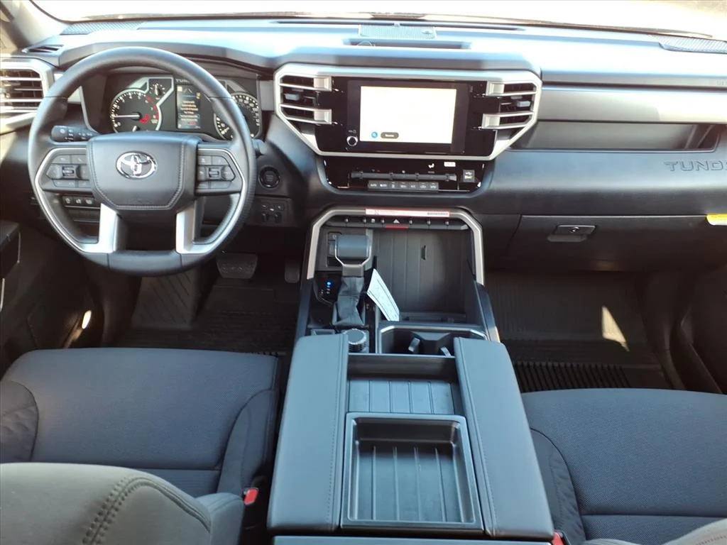 2026 Toyota Tundra SR5 - Photo 10