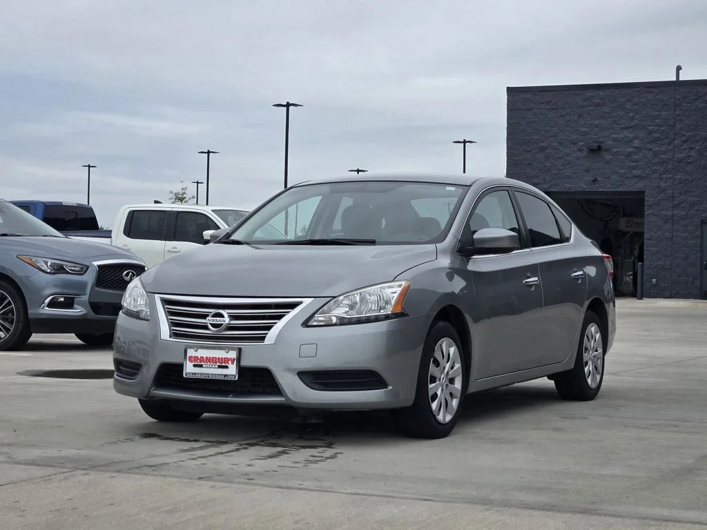 Used 2014 Nissan Sentra SV with VIN 3N1AB7AP8EL693268 for sale in Granbury, TX