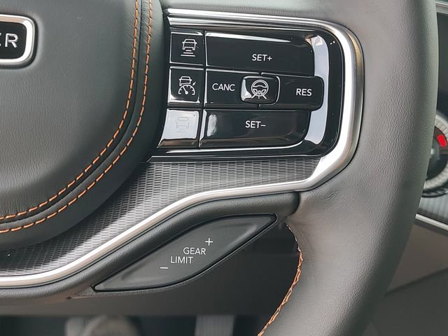 New 2026 Silver Zynith Jeep Summit Reserve image 20