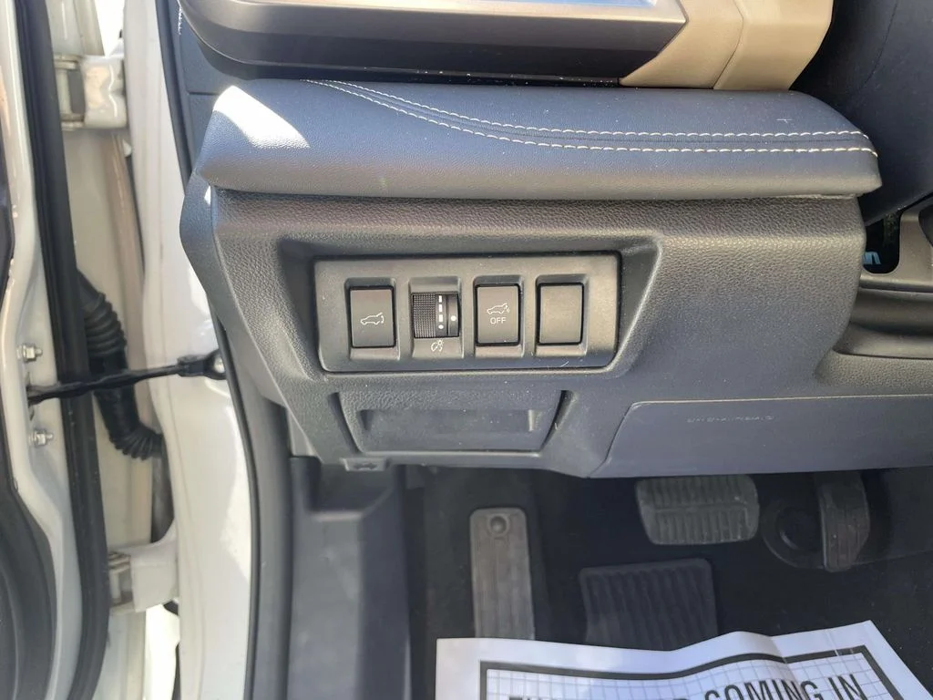 2024 Subaru Outback Limited - Photo 10