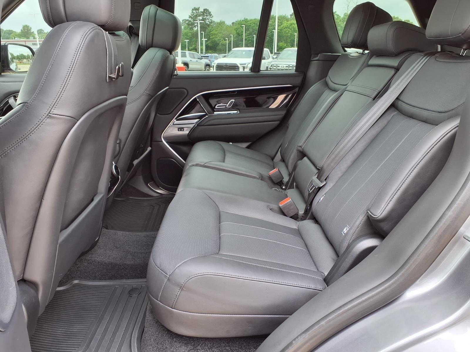Used 2023 Eiger Gray Metallic Land Rover SE image 20
