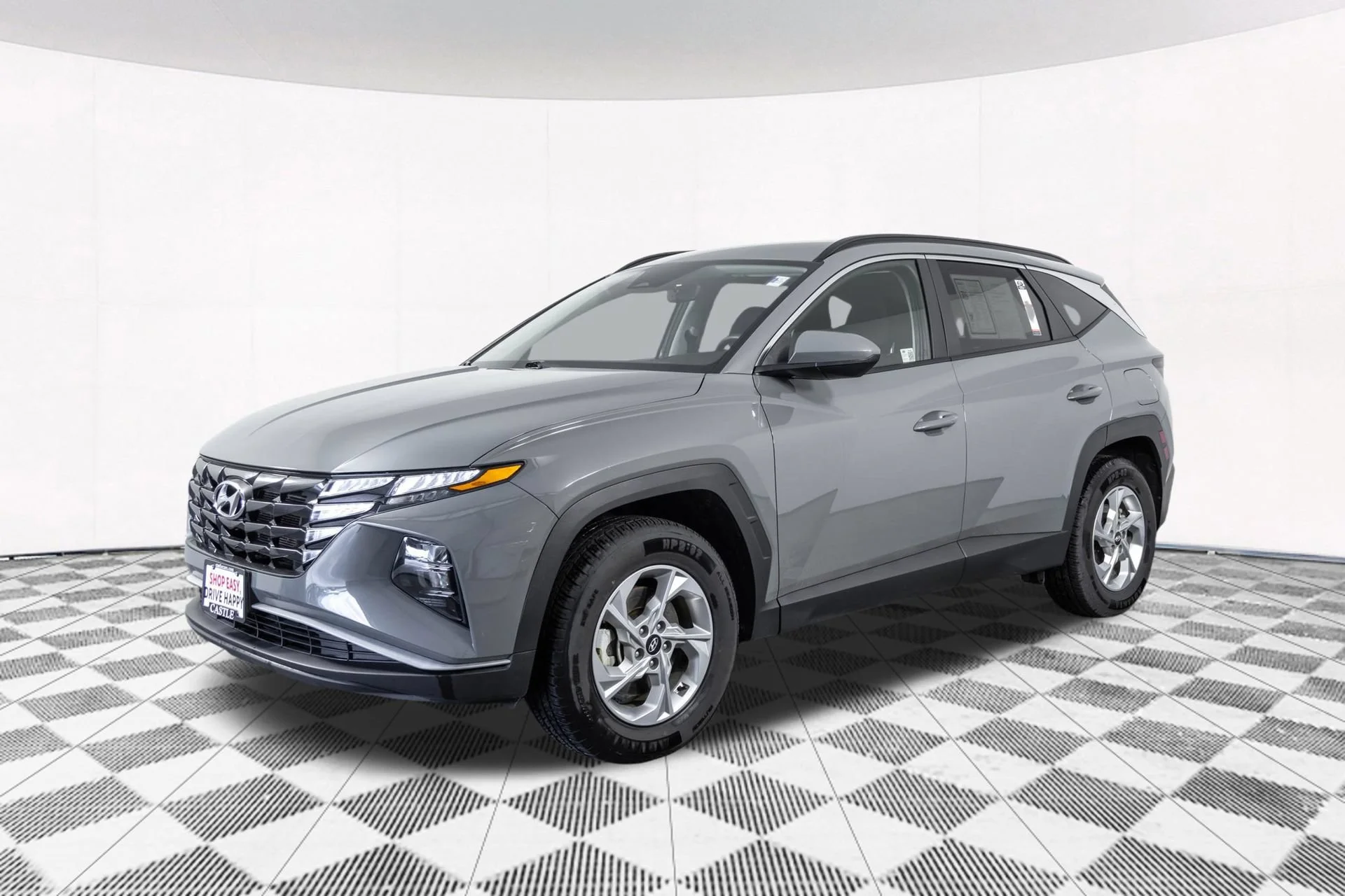 Used 2024  Hyundai SEL image 13