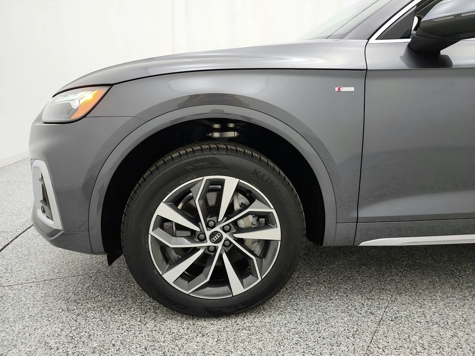 Used 2023 Daytona Gray Pearl Effect Audi S line Premium Plus image 17