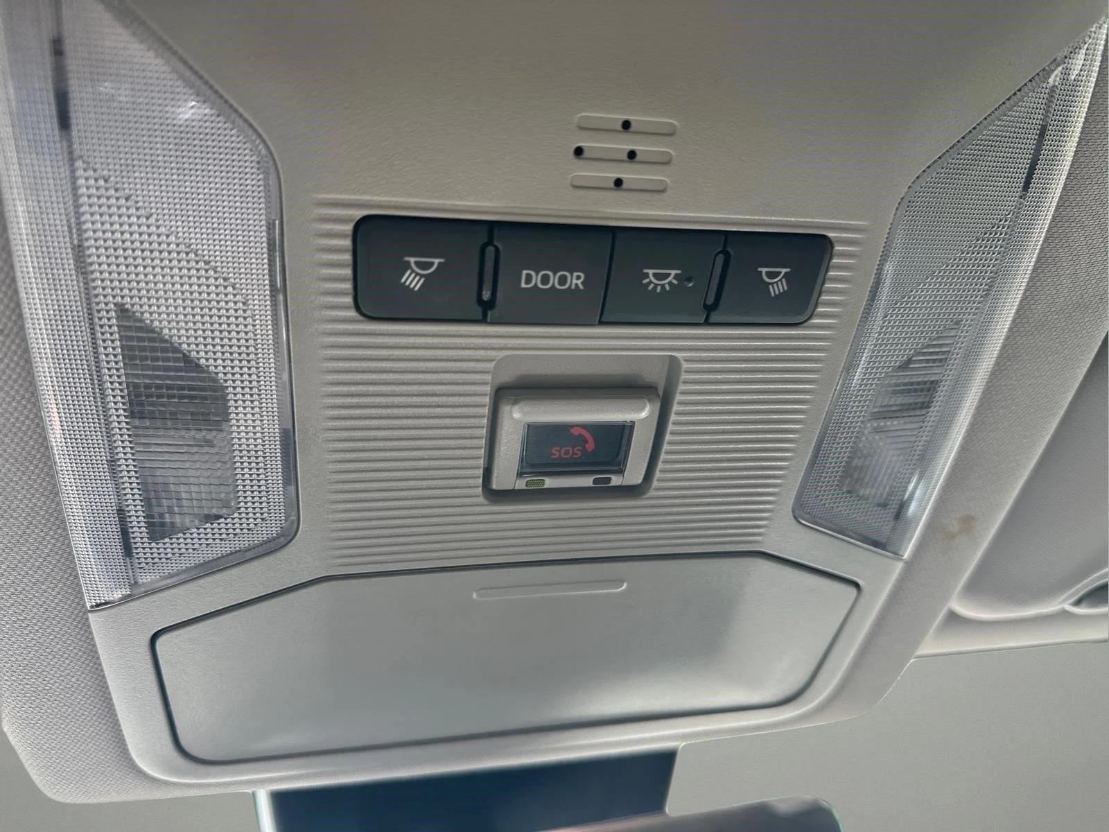 Used 2025 Silver Sky Metallic Toyota LE image 29