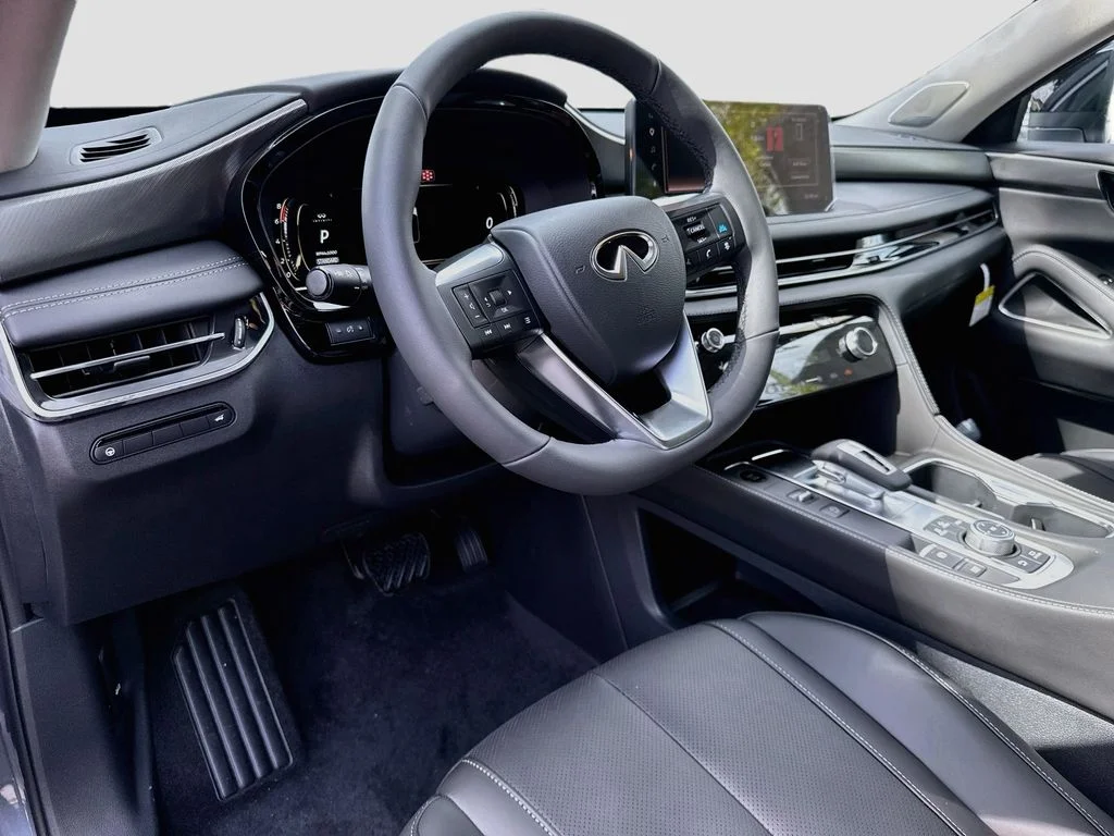 New 2027 Blue INFINITI LUXE image 9