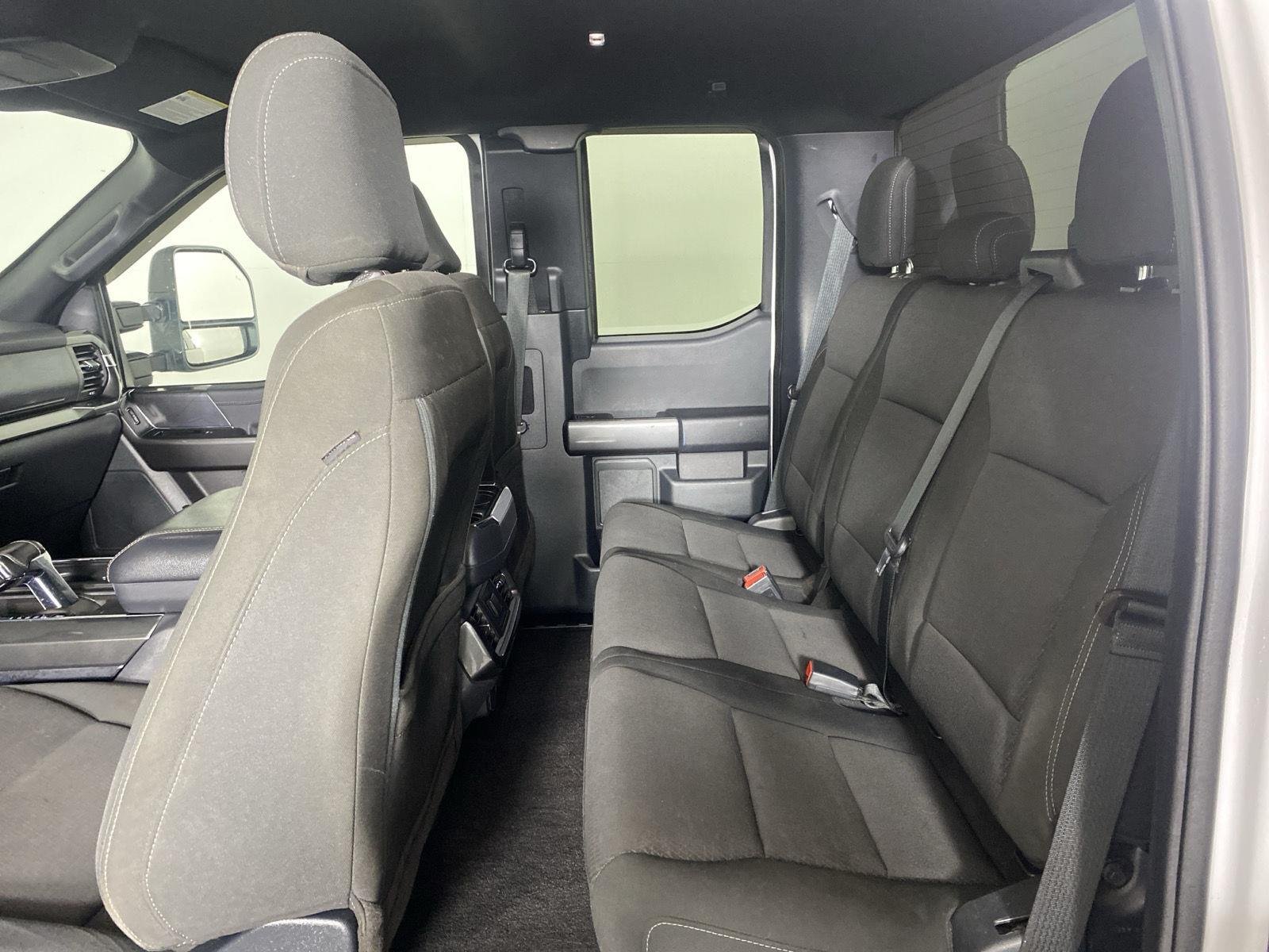 Used 2021 Oxford White Ford XLT image 35