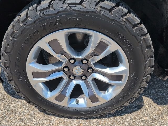 Used 2025 Black Ram Laramie image 25