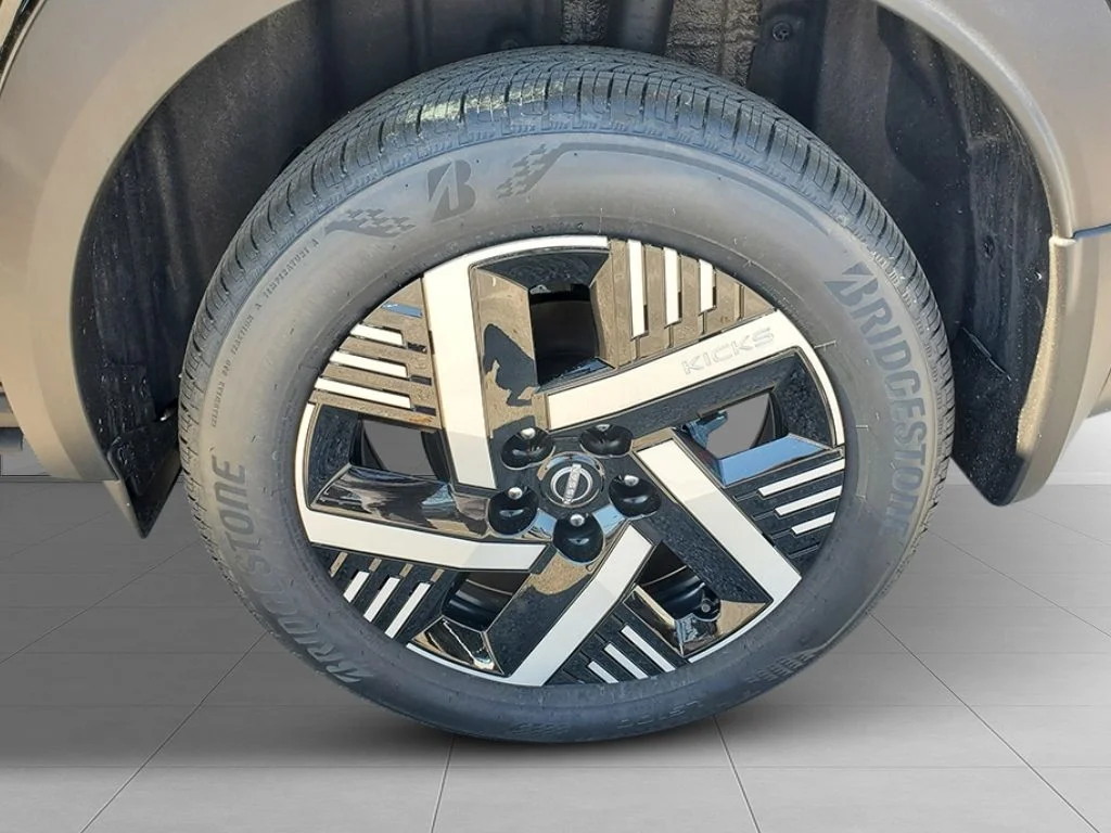 New 2026 Super Black Nissan SV image 10