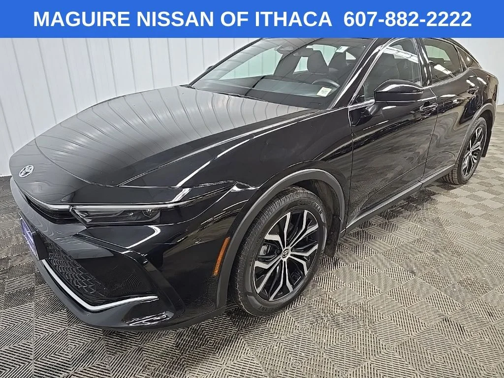 Used 2024 Black Toyota XLE image 8