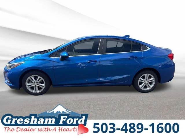 Used 2017 Chevrolet Cruze LT with VIN 1G1BE5SM8H7125945 for sale in Gresham, OR