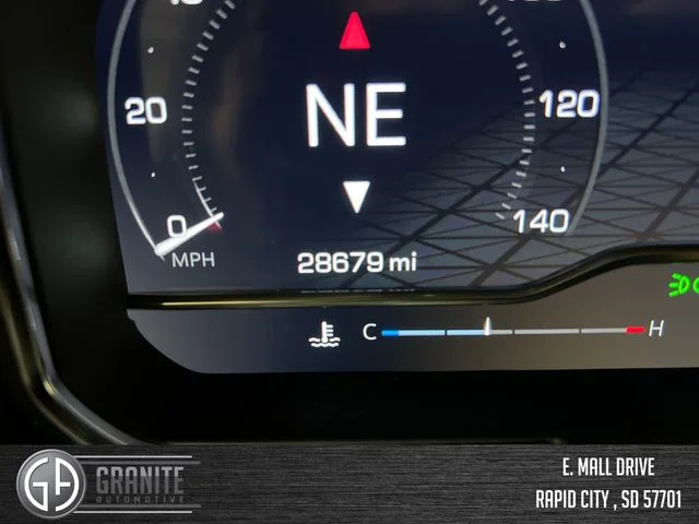 Used 2024 White GMC Denali Ultimate image 17